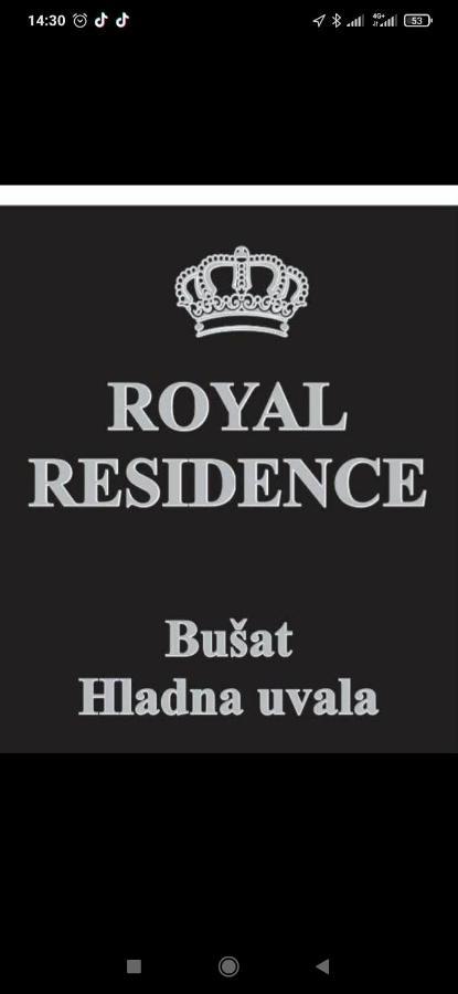 Royal Residence Bar Luaran gambar