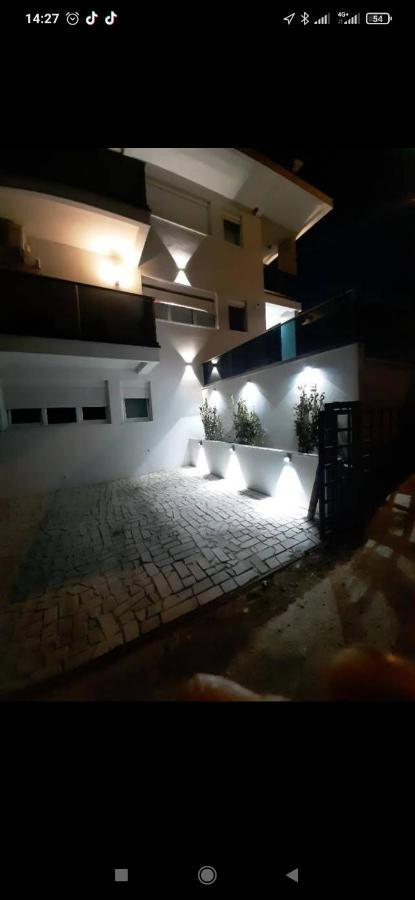 Royal Residence Bar Luaran gambar
